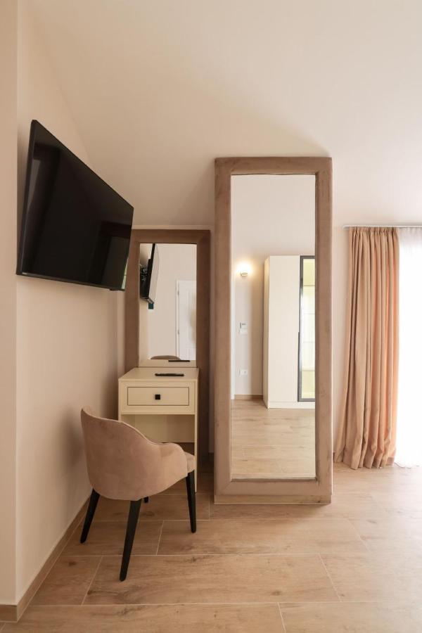 Castello Exclusive Rooms With Breakfast - By Ta Leut Agency Privlaka  Exteriér fotografie